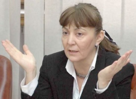 Monica Macovei: Antonescu este la fel de toxic pentru România ca şi Ponta sau Voiculescu